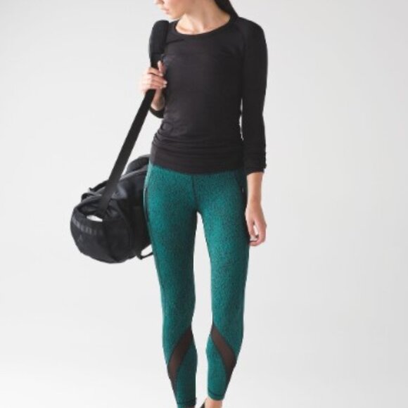 Lululemon Inspire Tight II - Picture 1 of 12